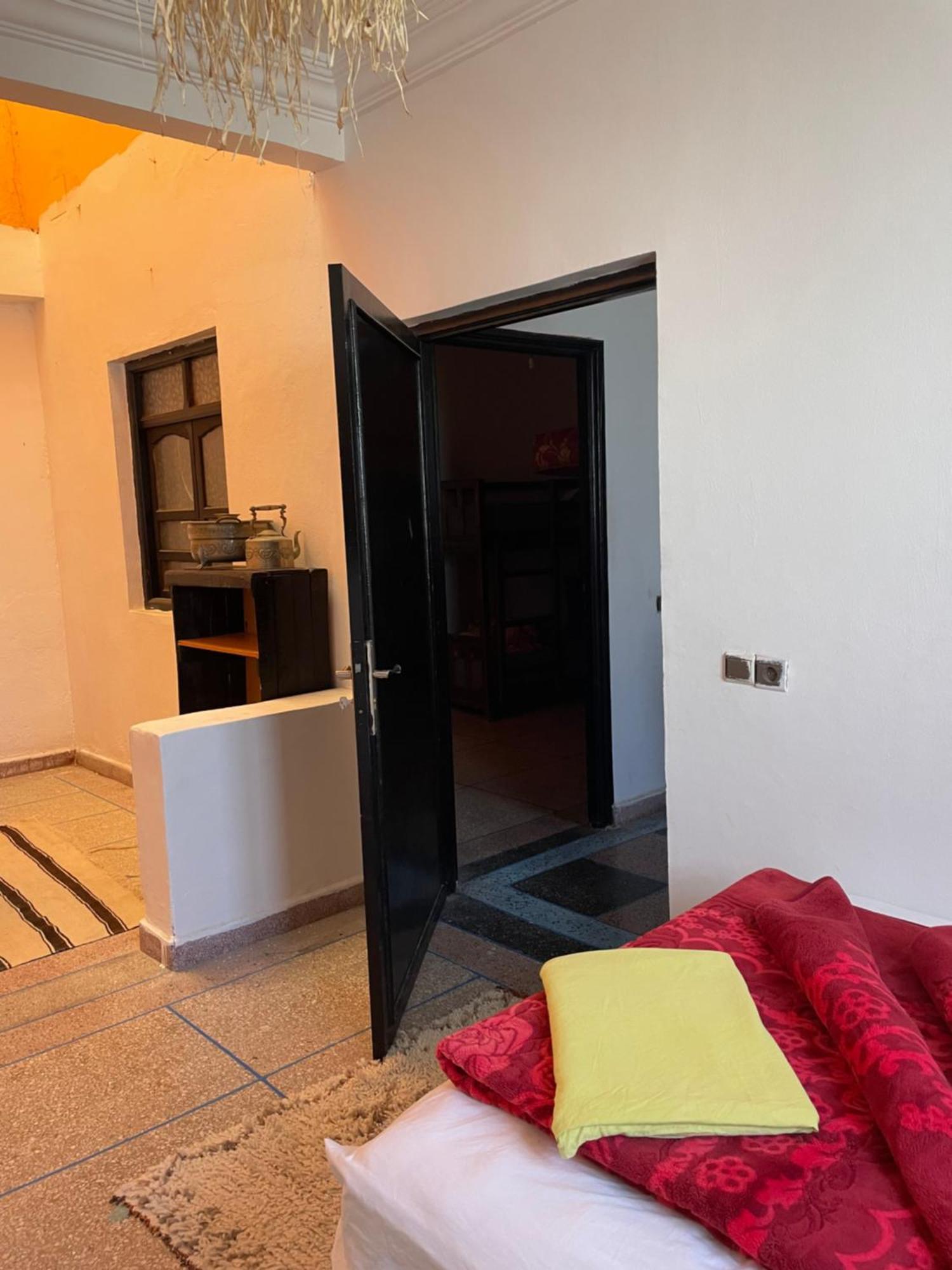 Emallayan Hostel Imsouane Buitenkant foto